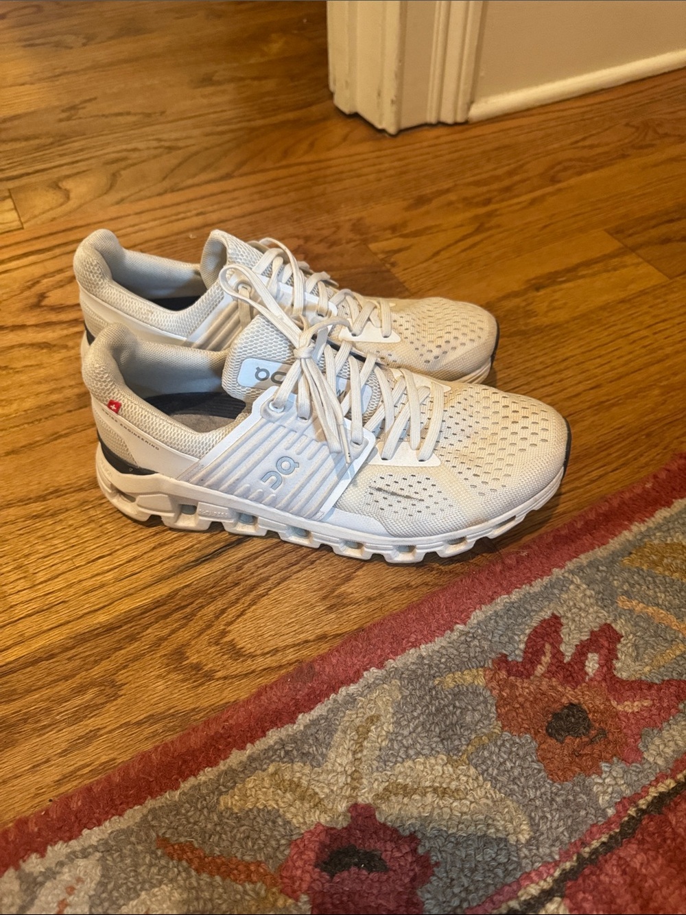 On Running White women's Athletic Running Shoes 8